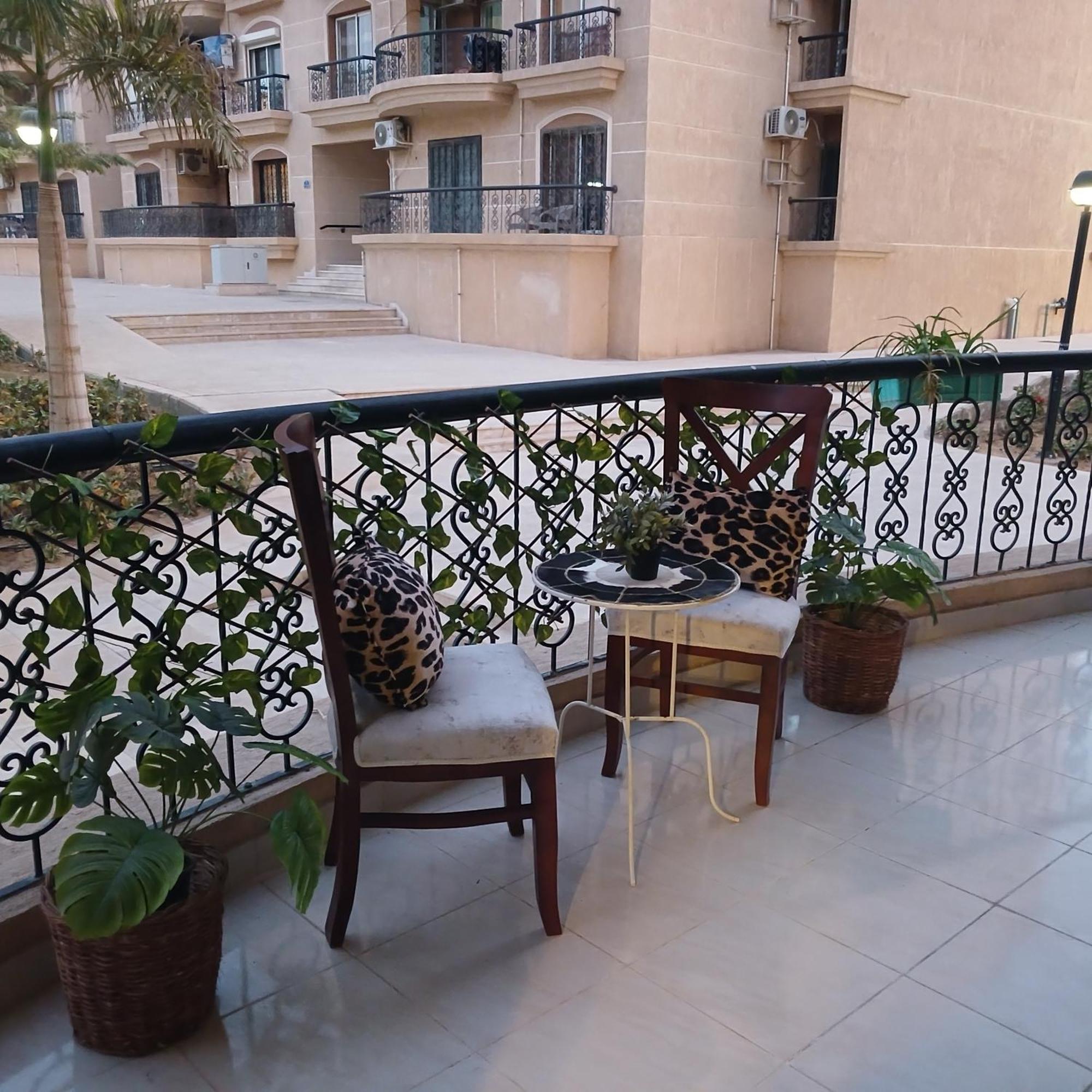 Fabulous Near Gate 20 - El Rehab *