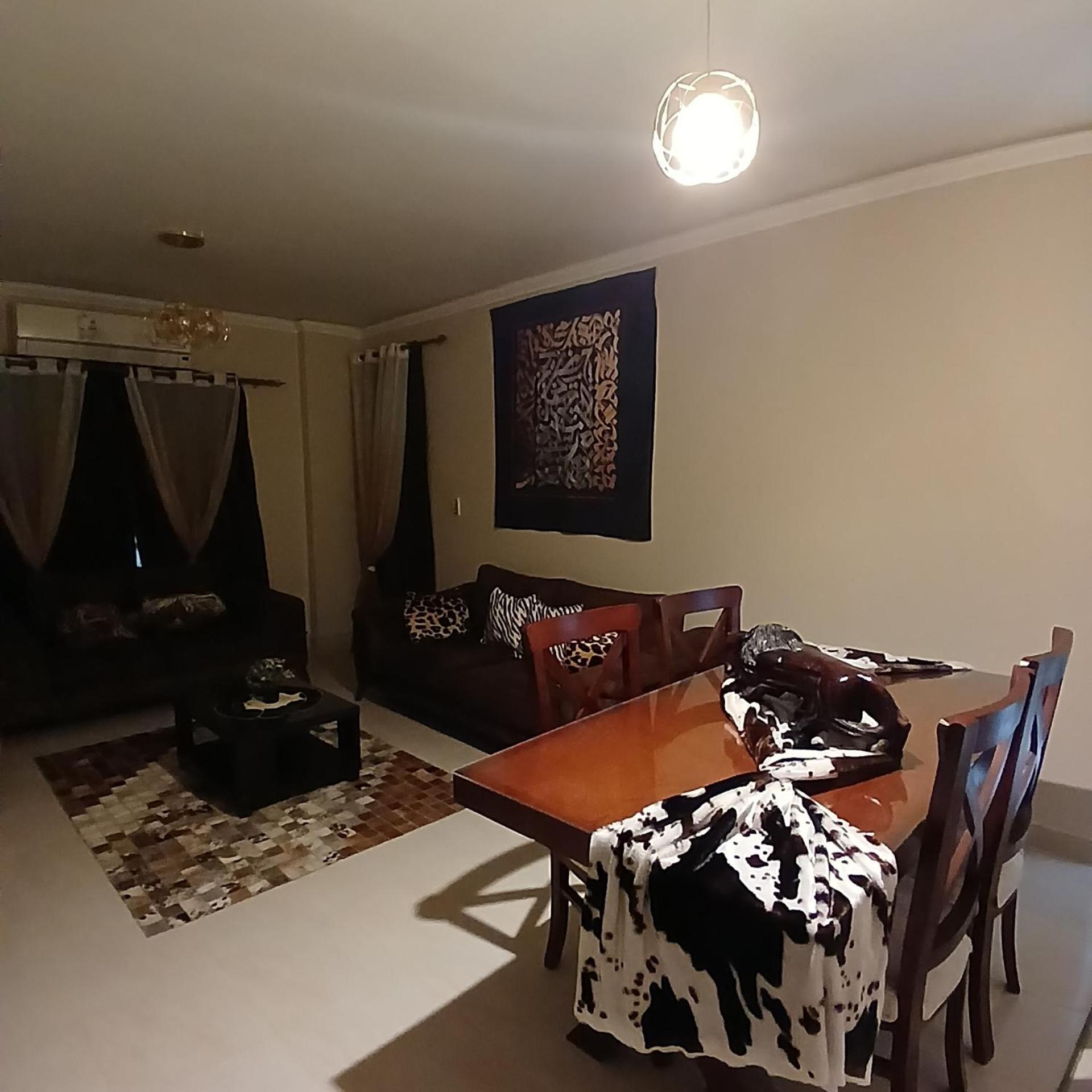 Fabulous Near Gate 20 - El Rehab Apartment Cairo